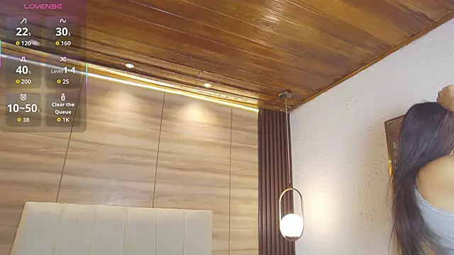 matty sofia 1 online show from April 13, 2026, 11:03 am