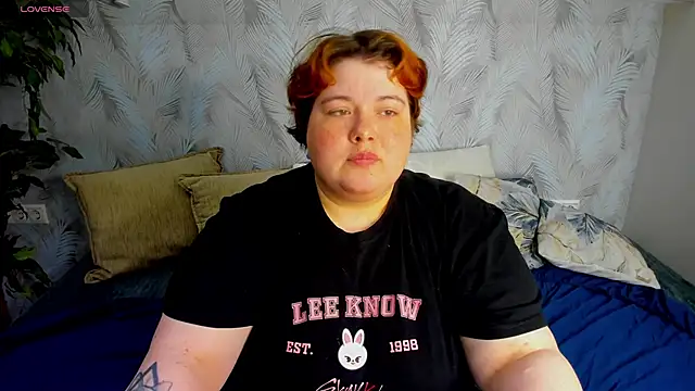 Sew Sunny online show from April 14, 2026, 12:48 am