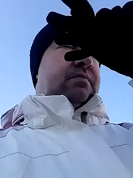 Snapshot of Luceriusbigass chatting on November 24, 2025, 10:59 am Luceriusbigass online show from November 24, 2025, 10:59 am