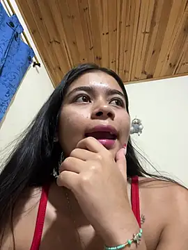 Snapshot of Kloe_zaf chatting on July 30, 2026, 6:34 am Kloe zaf online show from July 30, 2026, 6:34 am