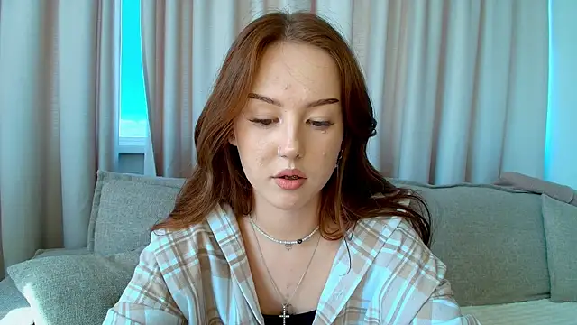 silver girl online show from April 9, 2026, 6:19 am