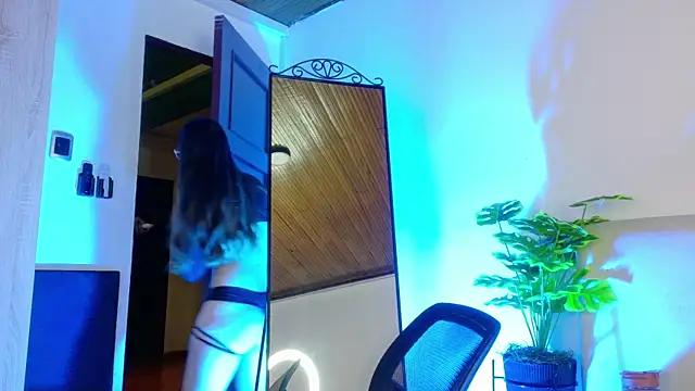 Gabbie Danger online show from April 16, 2026, 11:44 am