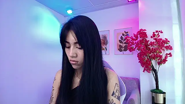 Snapshot of Rainy_doll chatting on June 11, 2026, 12:02 pm Rainy doll online show from June 11, 2026, 12:02 pm