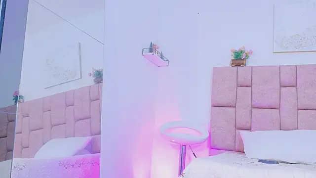 sofidurango online show from April 16, 2026, 9:39 pm