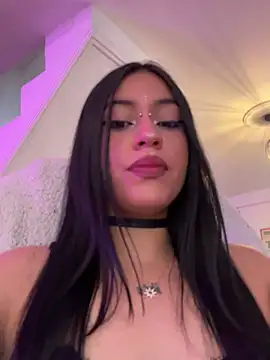 Kattze  online show from April 16, 2026, 9:50 pm