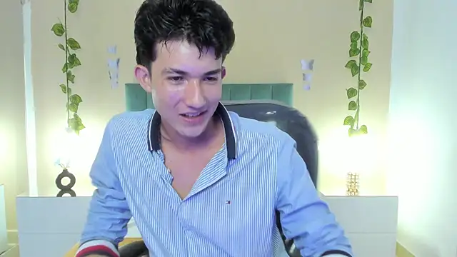 angel of sinn online show from April 12, 2026, 4:49 am