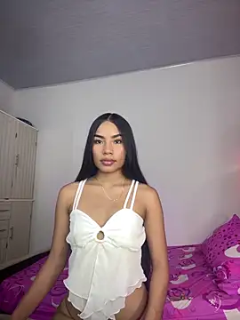 Snapshot of pocahontasbaby_ chatting on May 8, 2026, 10:57 pm pocahontasbaby online show from May 8, 2026, 10:57 pm