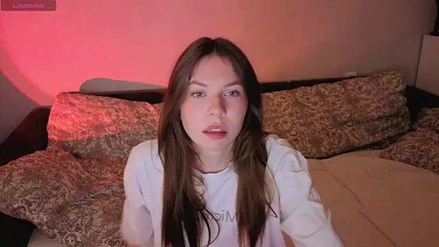 Wanna see uFII online show from April 23, 2026, 8:21 pm