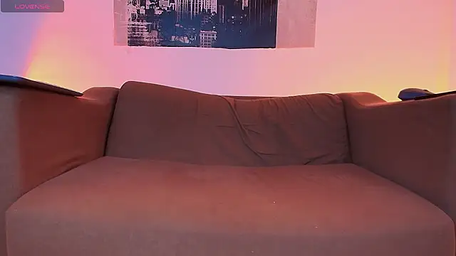 Snapshot of Regan_01 chatting on July 2, 2026, 8:59 pm Regan 01 online show from July 2, 2026, 8:59 pm