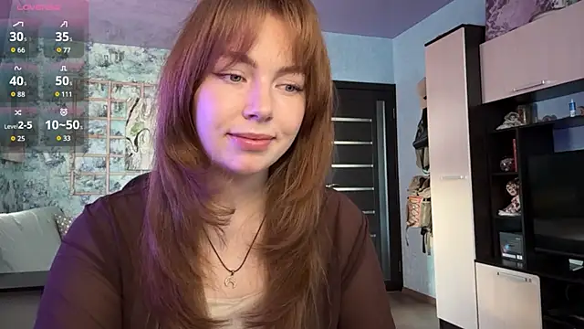 FairyFl0ra online show from April 9, 2026, 2:02 am