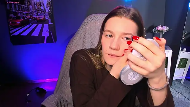 Vanessa   Lui online show from April 15, 2026, 4:00 pm