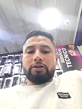 DiegoDass online show from April 8, 2026, 8:43 pm