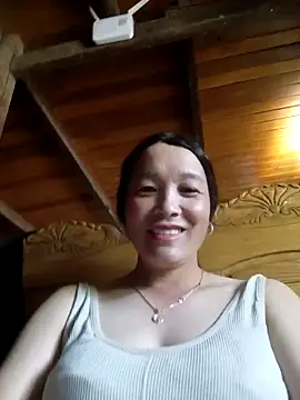 vanlucky2 online show from April 10, 2026, 9:16 am