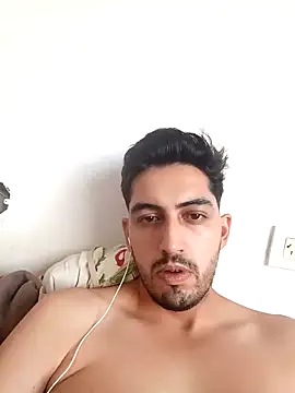 javier21cm online show from April 17, 2026, 9:17 pm