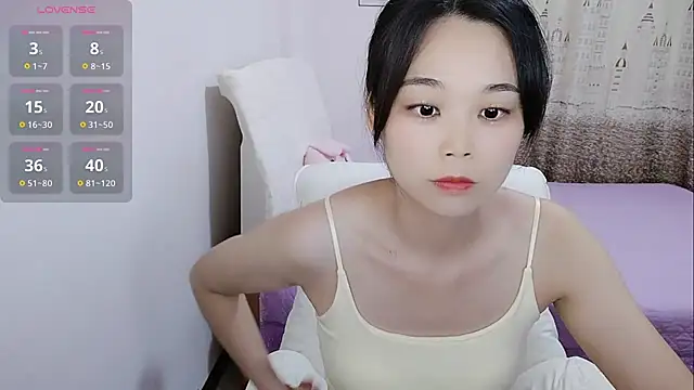 Snapshot of Sumo-36E chatting on July 17, 2026, 6:32 am Sumo-36E online show from July 17, 2026, 6:32 am