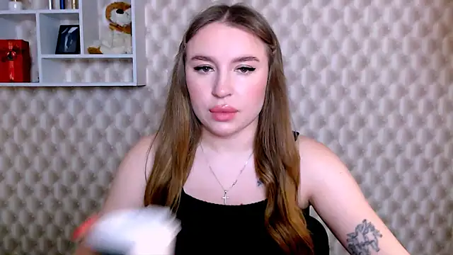 KassiaRayne  online show from April 27, 2026, 9:07 am