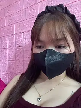 Cherry Cherry09 online show from May 12, 2026, 1:06 pm