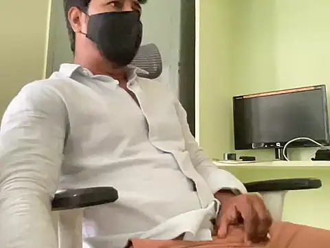 Snapshot of Mee_Baadshah chatting on July 11, 2026, 7:19 am Mee Baadshah online show from July 11, 2026, 7:19 am