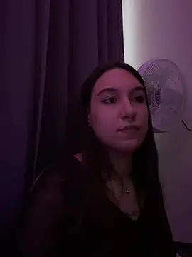 RiannaBrown online show from April 9, 2026, 2:46 am