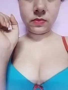 Hot Soniya 08 online show from April 17, 2026, 8:00 pm