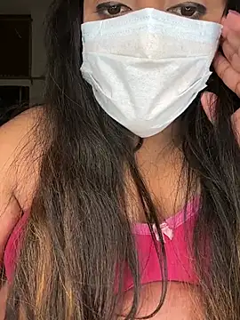 Desifiregirl online show from April 22, 2026, 8:48 pm