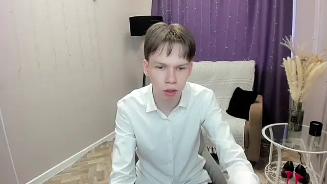 EliotMars online show from May 19, 2026, 6:53 am