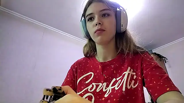 HebrewRiding online show from April 14, 2026, 8:08 am