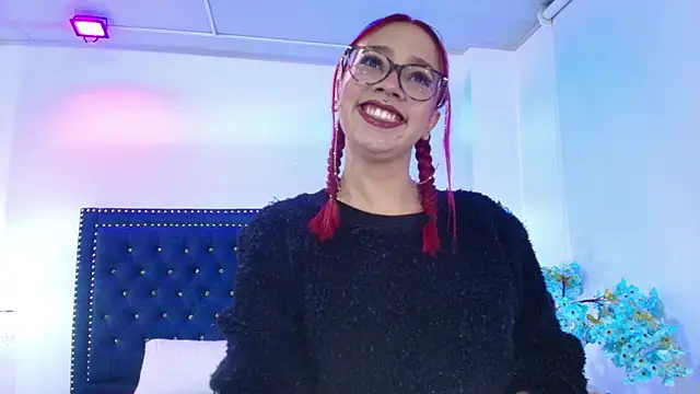 Amelie adams online show from April 16, 2026, 11:11 am