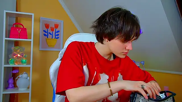 RitaRoses online show from April 13, 2026, 7:18 pm