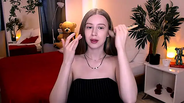 cheeky chick online show from June 27, 2026, 6:19 am