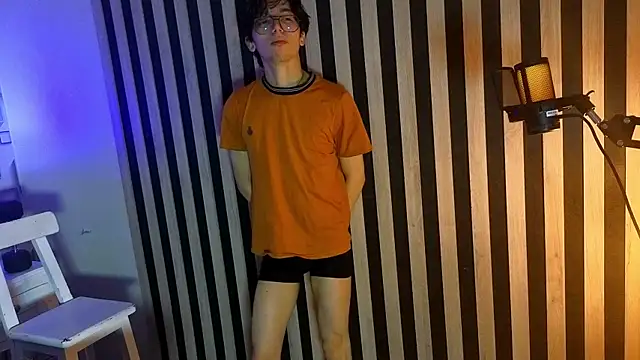 Twink Sebas7 online show from April 16, 2026, 12:28 pm