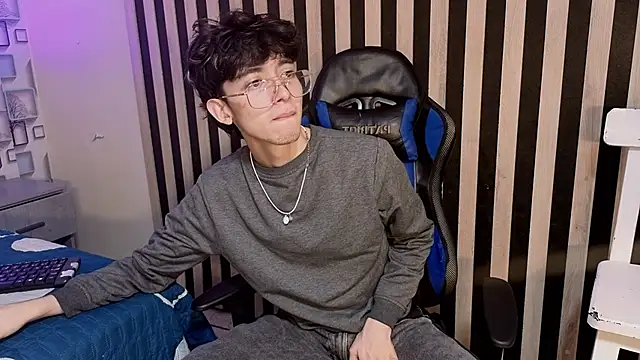 Twink Sebas7 online show from July 1, 2026, 12:27 pm