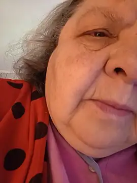 Snapshot of MartaMia68 chatting on June 1, 2026, 6:57 am MartaMia68 online show from June 1, 2026, 6:57 am