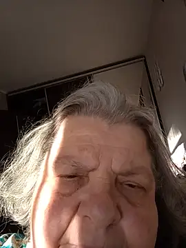 Snapshot of MartaMia68 chatting on June 13, 2026, 4:27 pm MartaMia68 online show from June 13, 2026, 4:27 pm