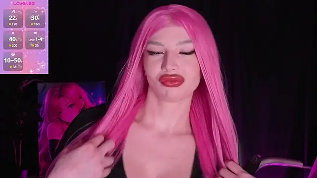 HARITA LOVEE online show from April 17, 2026, 8:22 pm