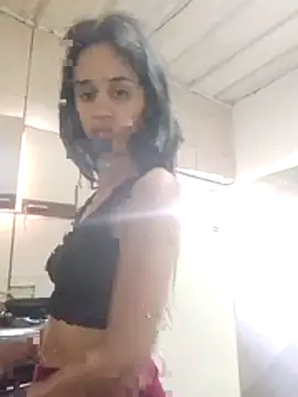 Snapshot of KarlaCherry20 chatting on June 3, 2026, 8:13 pm KarlaCherry20 online show from June 3, 2026, 8:13 pm