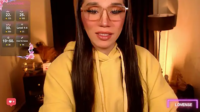 Snapshot of Precious_RoseDollxxx chatting on July 2, 2026, 6:41 am Precious RoseDollxxx online show from July 2, 2026, 6:41 am