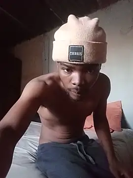 Snapshot of Nkazimulz chatting on June 15, 2026, 2:50 pm Nkazimulz online show from June 15, 2026, 2:50 pm