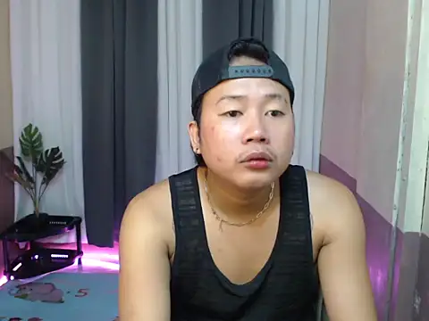 Soctober online show from April 18, 2026, 1:57 pm