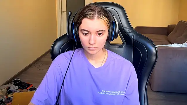 LueIvins online show from April 16, 2026, 6:03 am