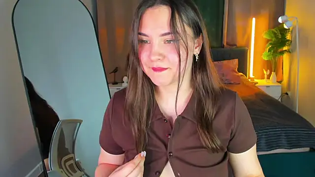 Snapshot of Nelie_Evans chatting on June 11, 2026, 5:10 pm Nelie Evans online show from June 11, 2026, 5:10 pm