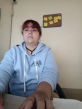 Snapshot of AliceScoot_ chatting on May 8, 2026, 5:39 pm AliceScoot online show from May 8, 2026, 5:39 pm