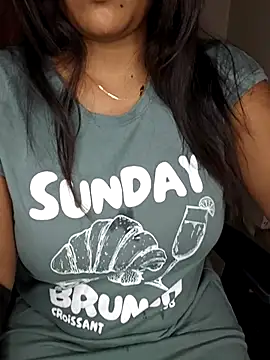 Tamilmoon006 online show from June 29, 2026, 3:12 pm
