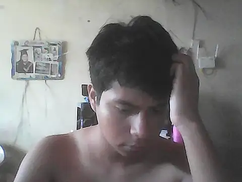 Axel BABY online show from April 20, 2026, 4:08 pm