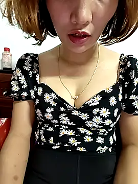 2 banana online show from May 8, 2026, 2:54 pm