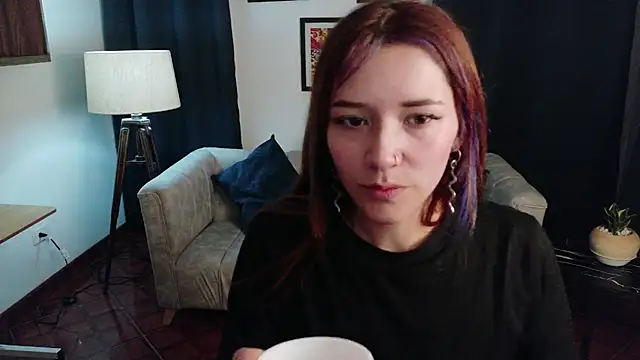 Snapshot of Emily_Cherry_ chatting on June 29, 2026, 3:23 pm Emily Cherry online show from June 29, 2026, 3:23 pm