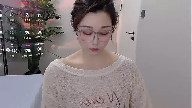Snapshot of Yunxi- chatting on May 18, 2026, 2:11 pm Yunxi- online show from May 18, 2026, 2:11 pm