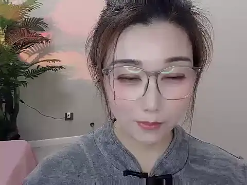 Yunxi- online show from April 14, 2026, 12:54 pm