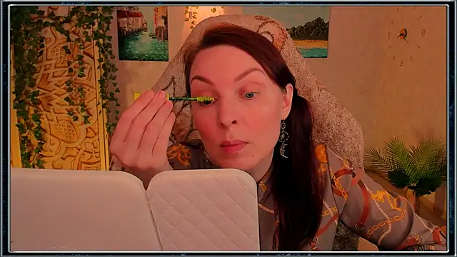 Snapshot of LanaRadiance chatting on June 14, 2026, 12:39 pm LanaRadiance online show from June 14, 2026, 12:39 pm