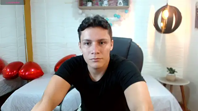 Zayn clausen online show from April 13, 2026, 5:06 pm